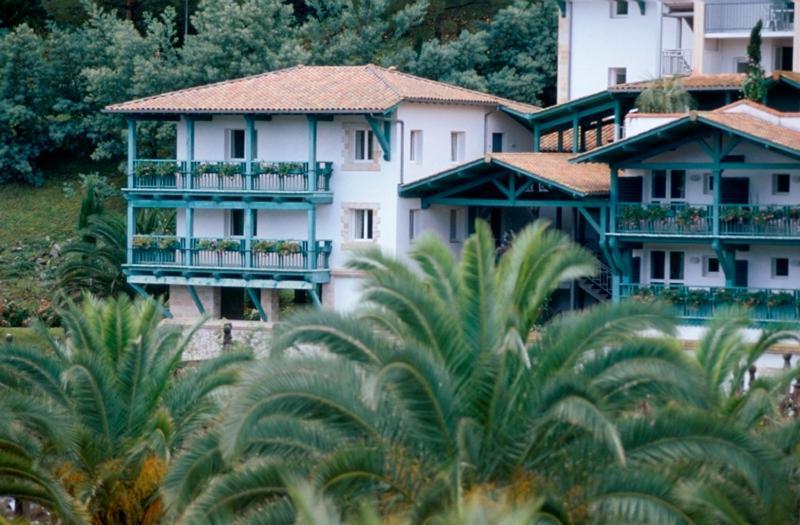 فندق كامبو-لي-بانفي  Le Domaine Du Levant المظهر الخارجي الصورة